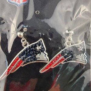 *NWT* Patriots NFL Earrings Pendant Rhinestone Logo